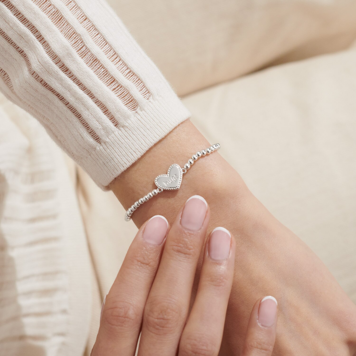 Big Hugs Bracelet - Joma Jewellery